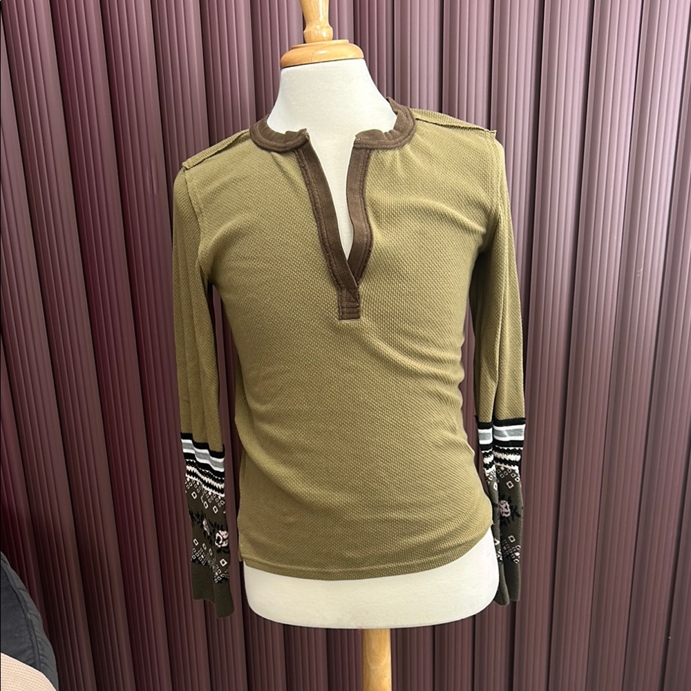 We The Free Fitted Green 3/4 Sleeve Tunic